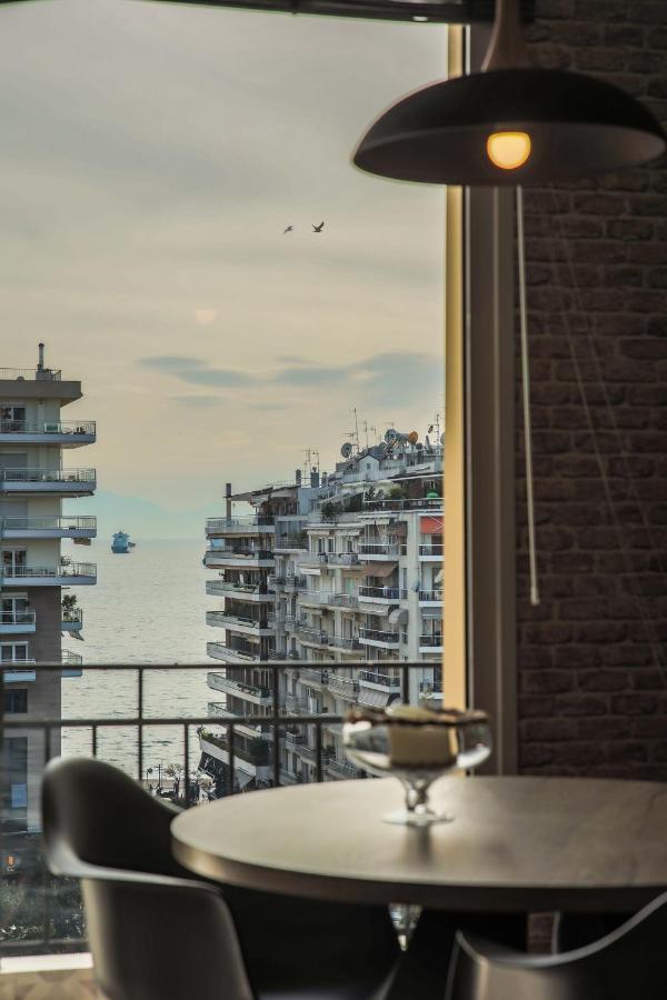 Superior One Luxury Apartments 塞萨洛尼基 外观 照片