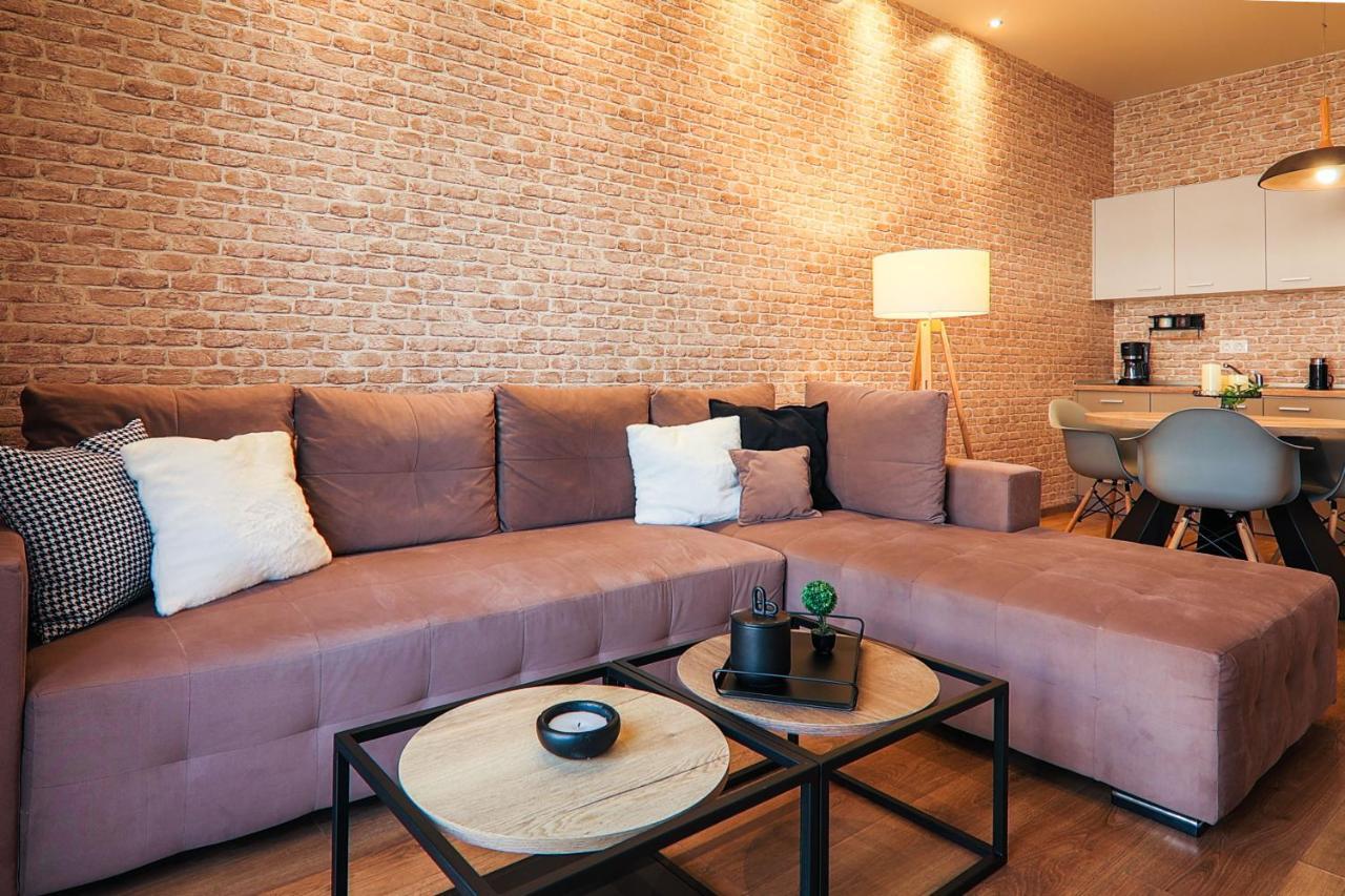 Superior One Luxury Apartments 塞萨洛尼基 外观 照片